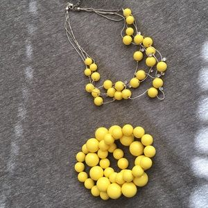 Yellow necklace and bracelet